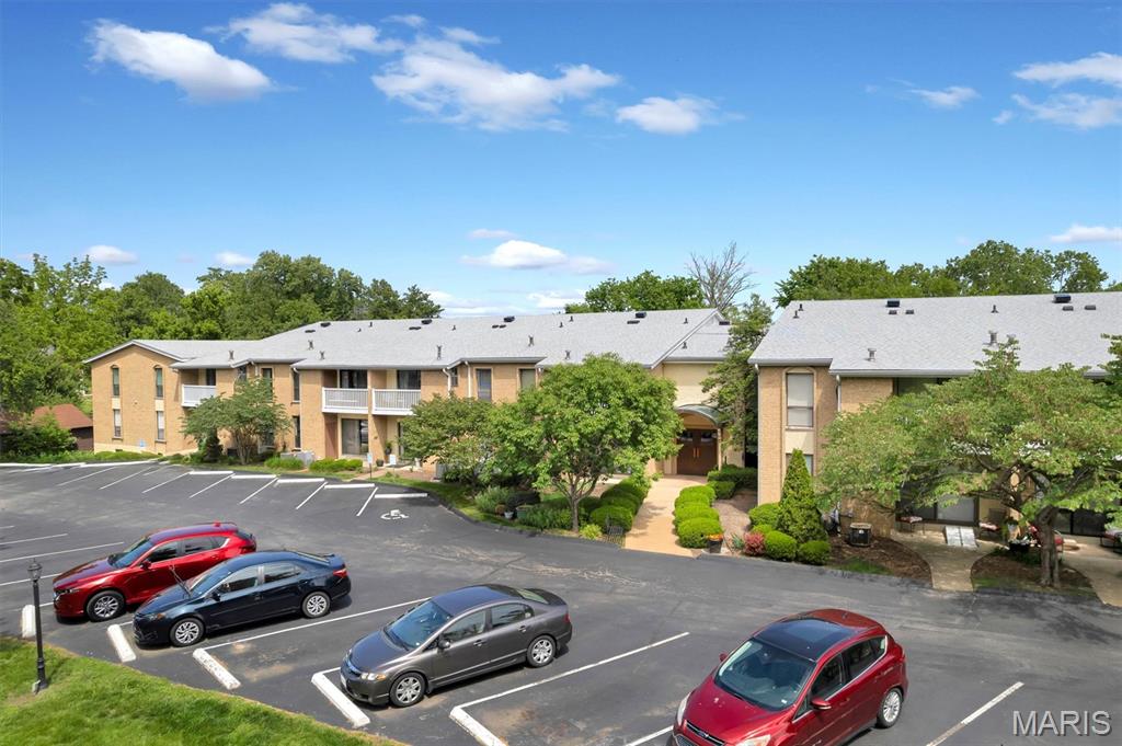 Chestnut Run Condo - Residential