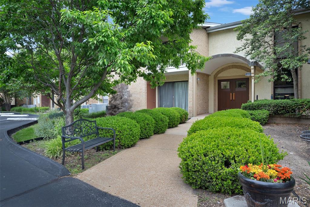 Chestnut Run Condo - Residential