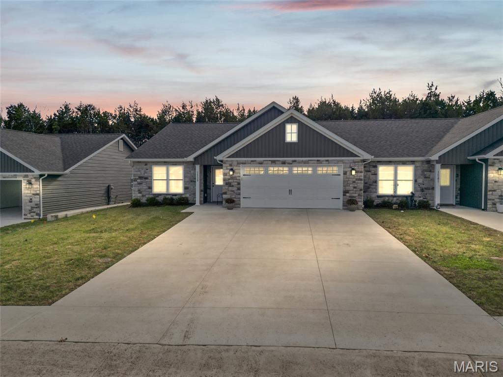 Villas at West Ridge - Residential