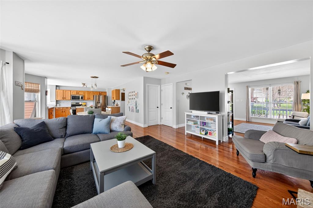 Bluffs at Romaine - Residential