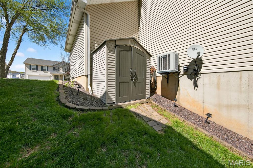 Bluffs at Romaine - Residential