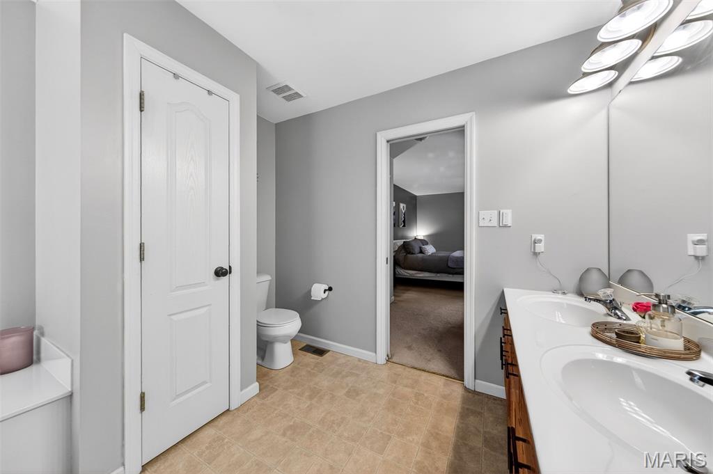 Bluffs at Romaine - Residential