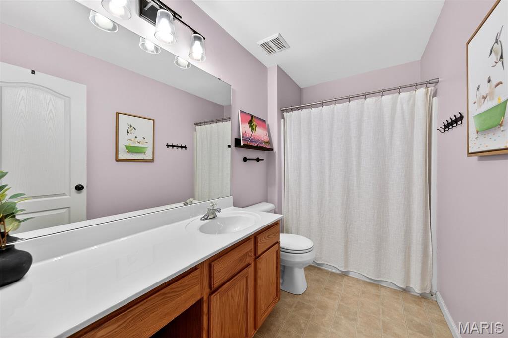 Bluffs at Romaine - Residential