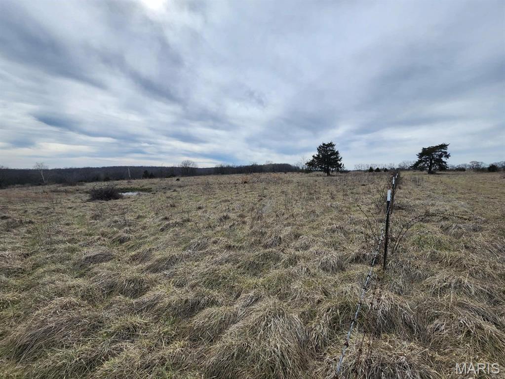 000 M- North Highway E