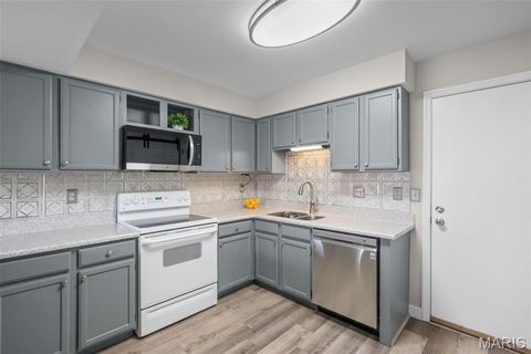 Tiny photo for 2319 Sandalwood Creek Court, Wildwood, MO 63038 (MLS # 26015579)