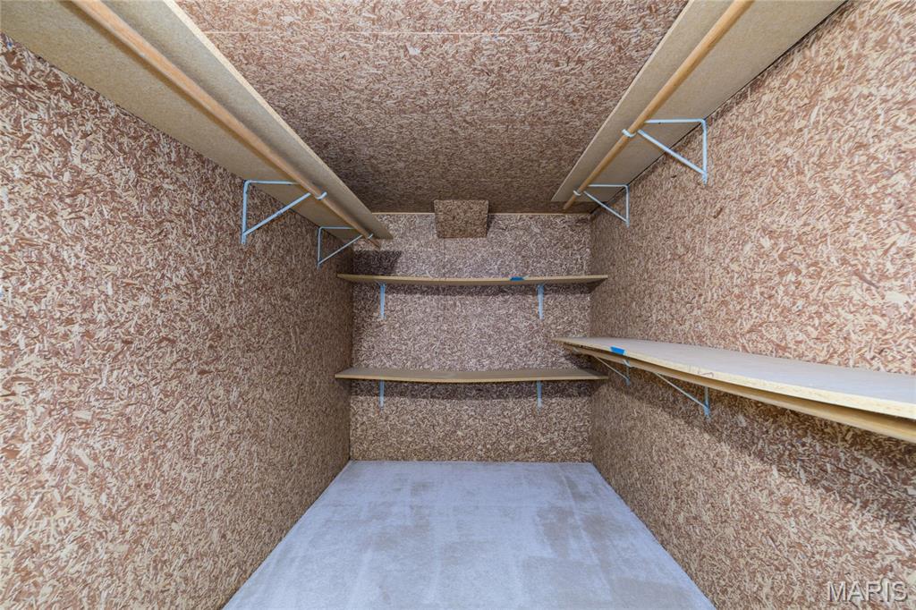 White Gate Farms Condo Amd - Residential