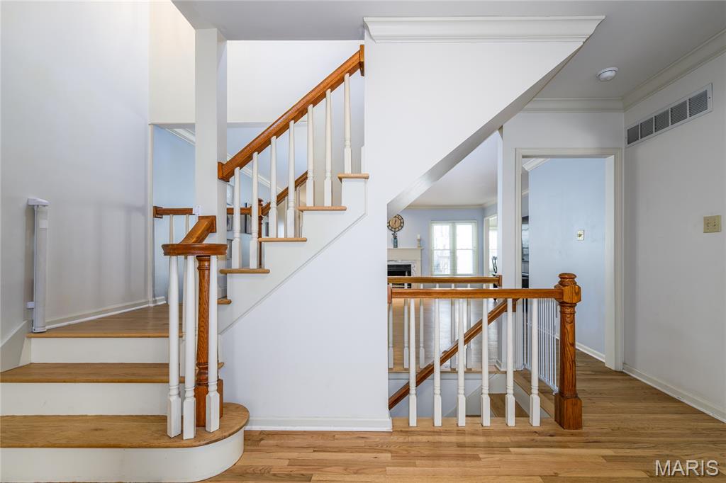 White Gate Farms Condo Amd - Residential