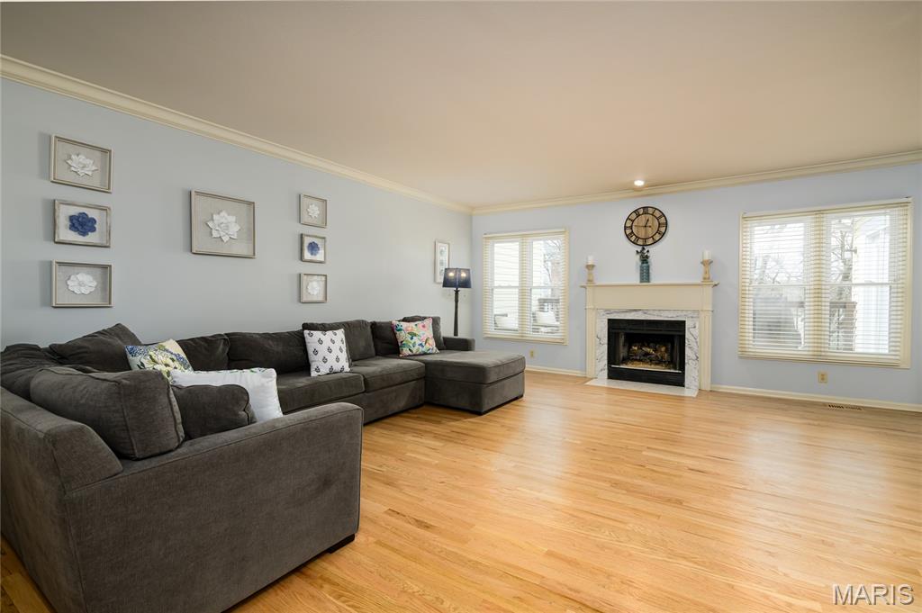 White Gate Farms Condo Amd - Residential