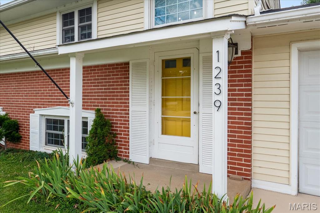 1239 Vero Lane