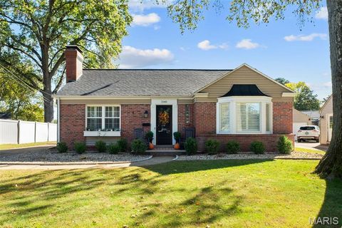 1540 Azalea Drive Webster Groves MO 63119