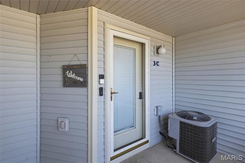 Tiny photo for 418 Regatta Bay Drive #3C, Lake Ozark, MO 65049 (MLS # 26056428)