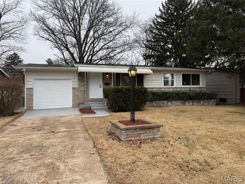 725 Hazelvalley Drive Hazelwood MO 63042