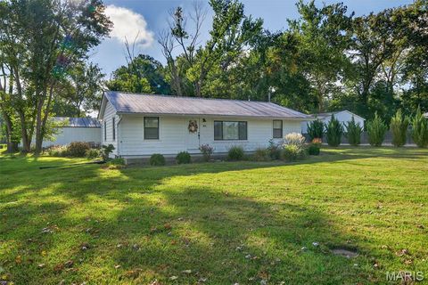Tiny photo for 140 N Ethlyn Road, Winfield, MO 63389 (MLS # 25056759)