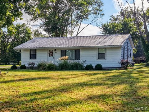 Tiny photo for 140 N Ethlyn Road, Winfield, MO 63389 (MLS # 25056759)