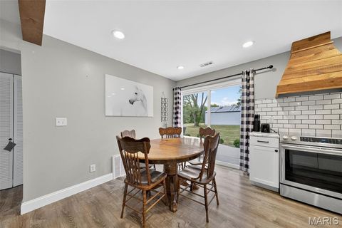 Tiny photo for 140 N Ethlyn Road, Winfield, MO 63389 (MLS # 25056759)