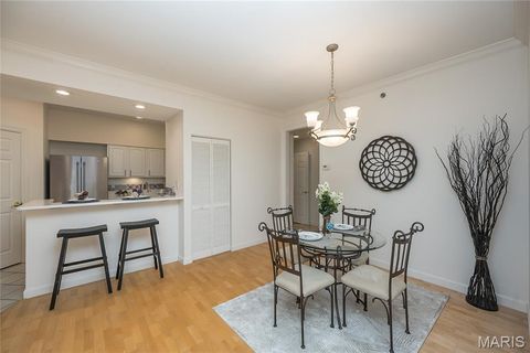 Tiny photo for 13115 Mill Crossing Court #307, Creve Coeur, MO 63141 (MLS # 25081432)