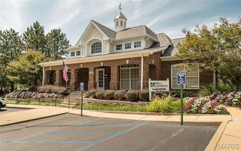 Tiny photo for 13115 Mill Crossing Court #307, Creve Coeur, MO 63141 (MLS # 25081432)