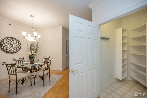 Tiny photo for 13115 Mill Crossing Court #307, Creve Coeur, MO 63141 (MLS # 25081432)