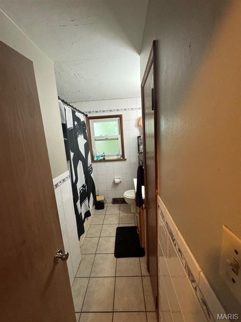 Tiny photo for 528 Ames Place, Ferguson, MO 63135 (MLS # 26068920)