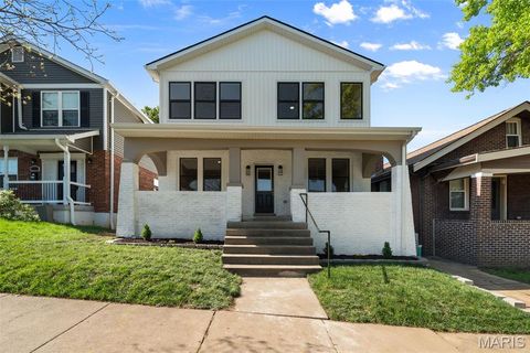 Photo of 3924 Parker Avenue, St Louis, MO 63116 (MLS # 26022547)