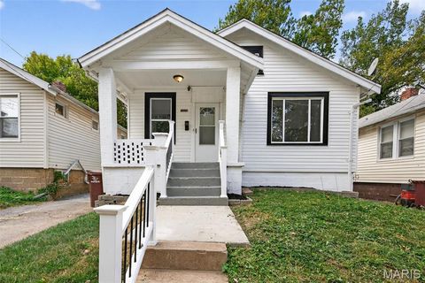 3329 Dix Avenue Breckenridge Hills MO 63114