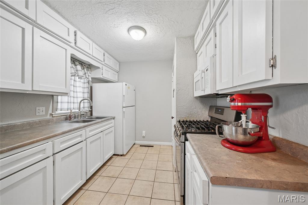 Canepa Charles - Residential