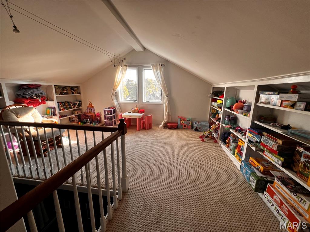 Goodall Manor Condo - Residential