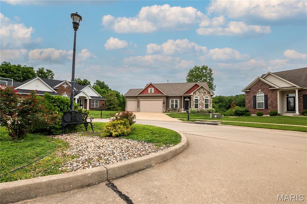 1630 Twin Oaks Drive
