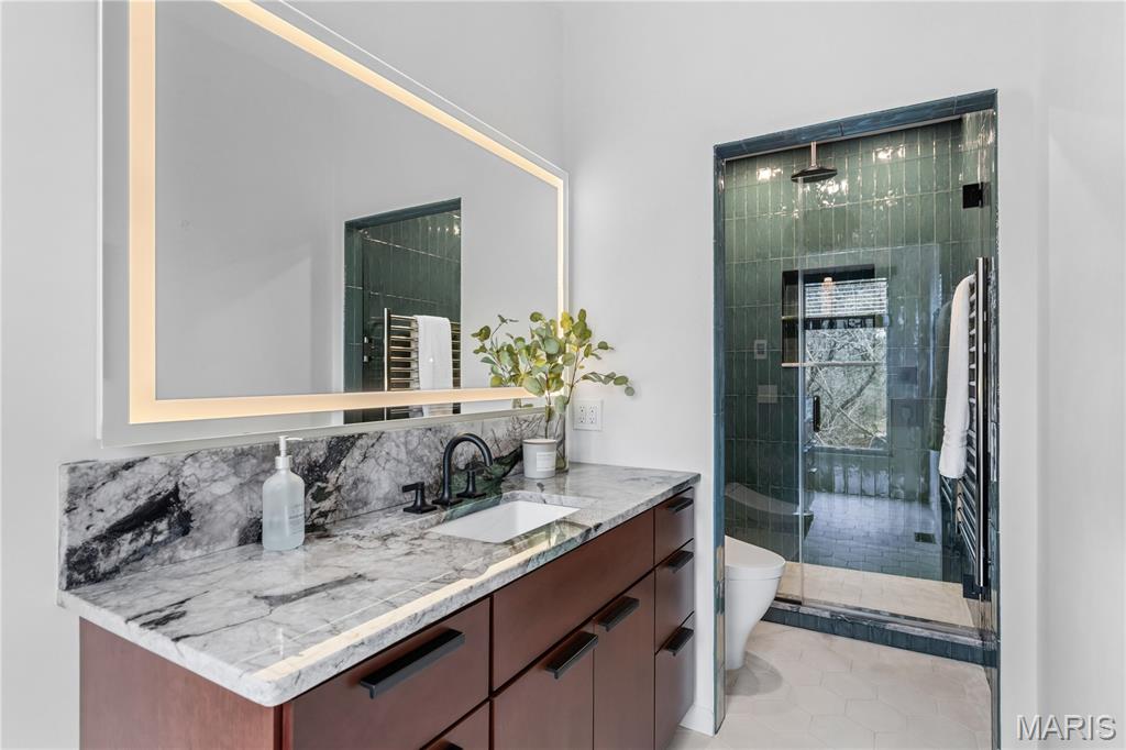 Lafayette Square - Residential