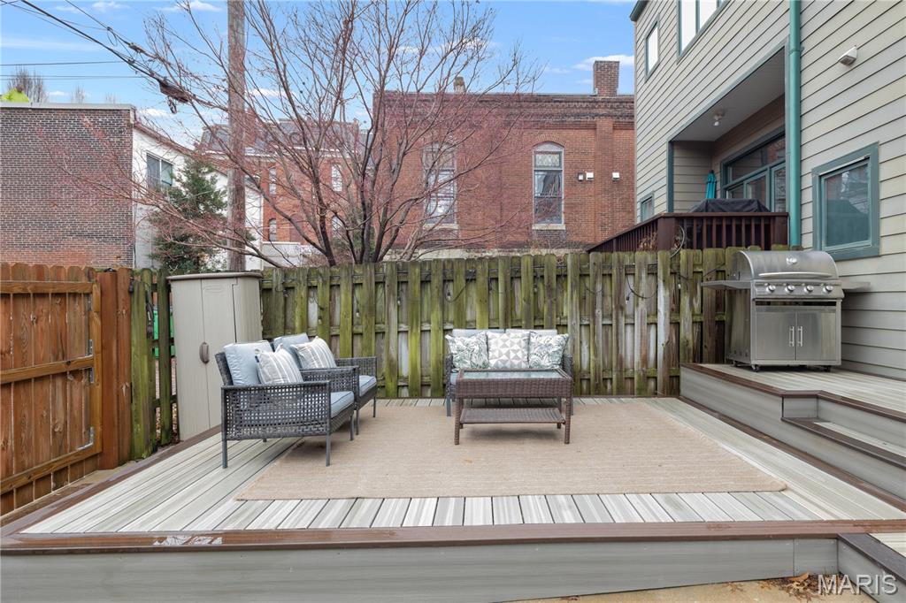 Lafayette Square - Residential