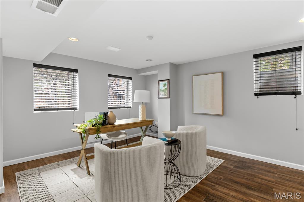 Lafayette Square - Residential