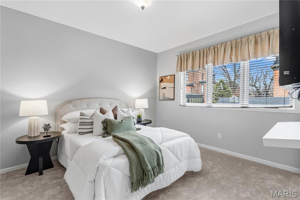 Lafayette Square - Residential