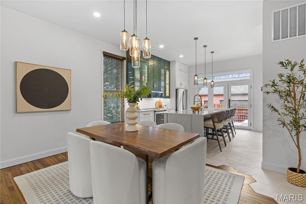 Lafayette Square - Residential