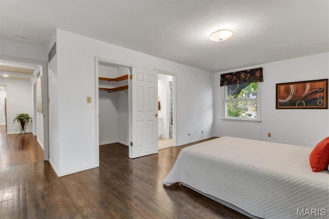 Tiny photo for 216 Trailtop Court, Chesterfield, MO 63017 (MLS # 26065563)