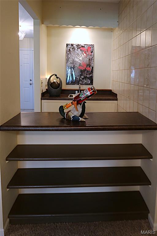 Country Lake Estate #1 - Residential