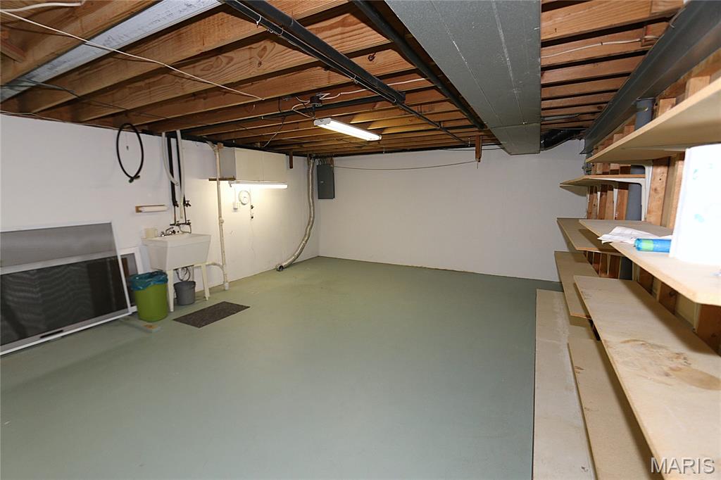 Country Lake Estate #1 - Residential