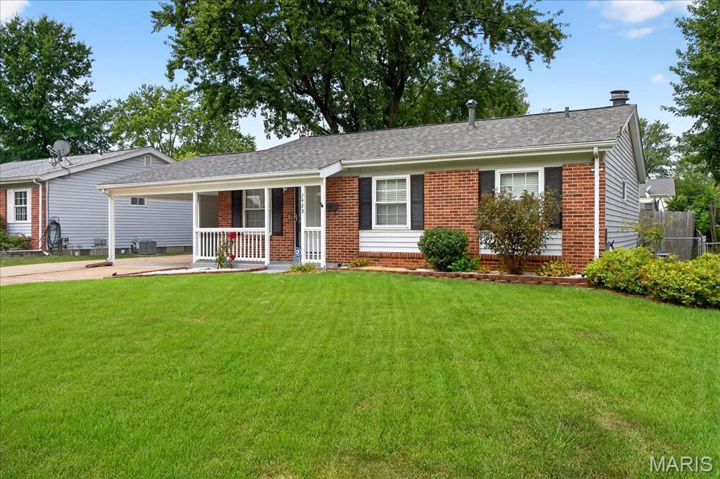 7423 Foxtrail Drive