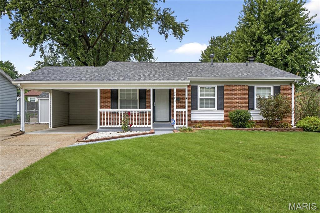 7423 Foxtrail Drive