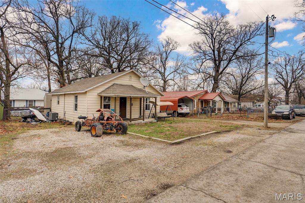 209 S Park Manor Boulevard