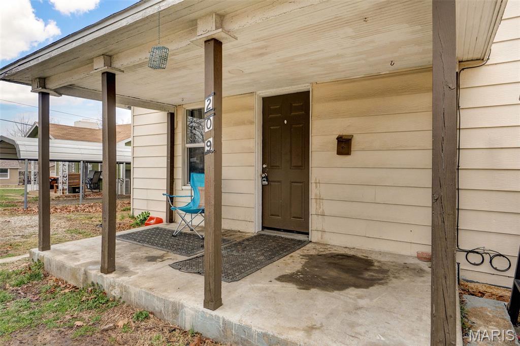 209 S Park Manor Boulevard