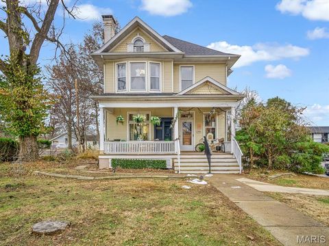 610 Saint Louis Street Edwardsville IL 62025