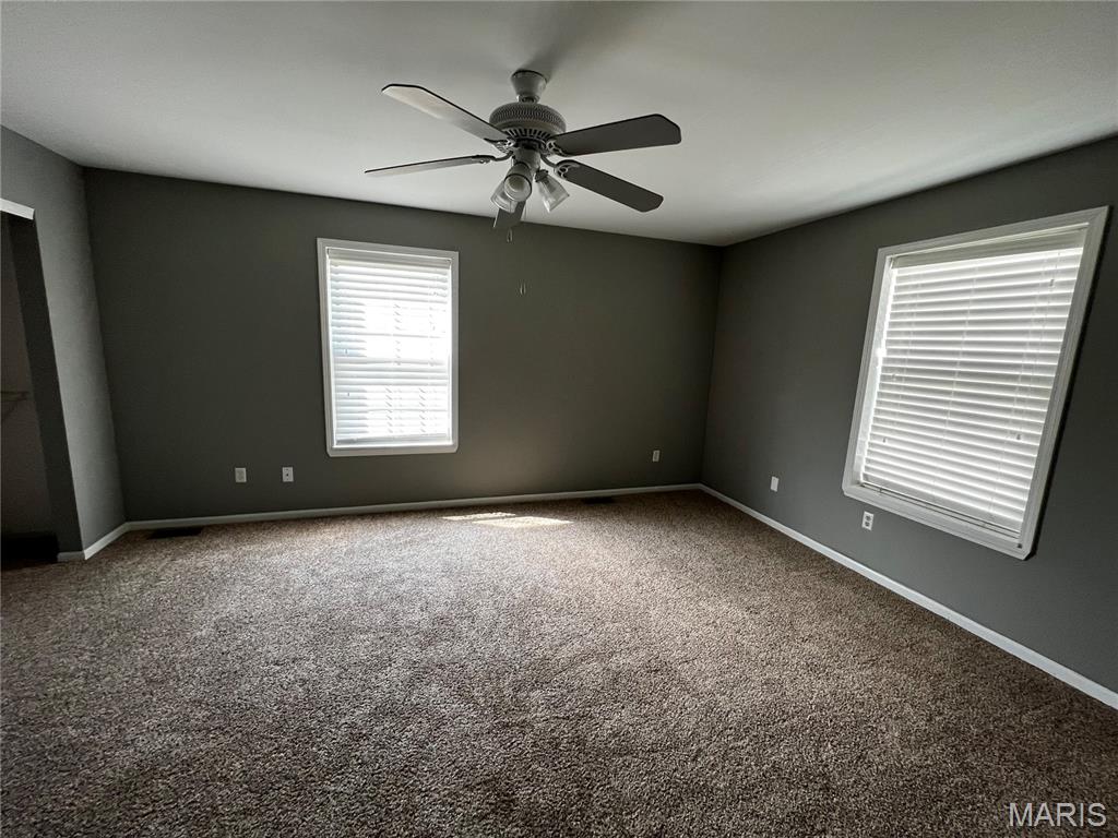 Woodlake Village Condos Ph5-B - Residential