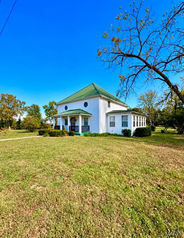 Photo of 703 Withouse Drive, Belle, MO 65013 (MLS # 26067611)