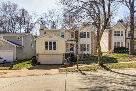 564 Woodlyn Crossing Ballwin MO 63021