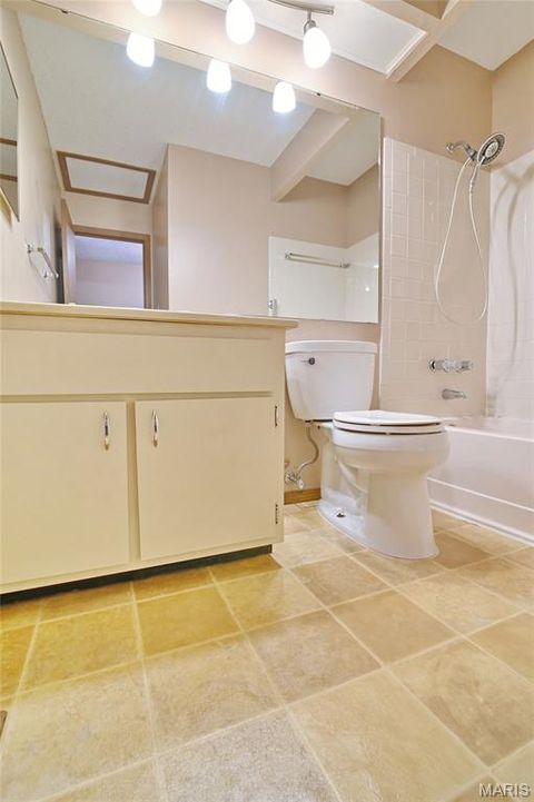 Tiny photo for 1005 Pocono Trail, Ballwin, MO 63021 (MLS # 25067627)