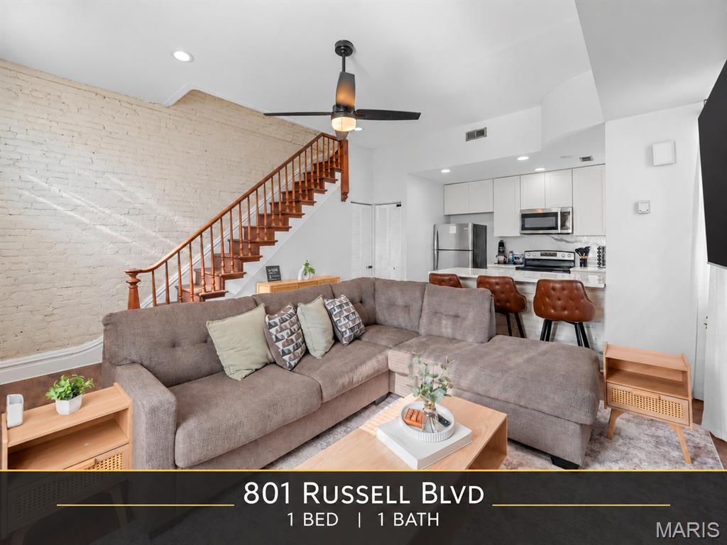 801-803 Russell Blvd