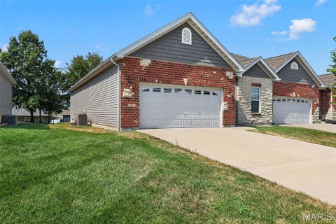 Tiny photo for 232 Pierce View Circle, Wentzville, MO 63385 (MLS # 26057341)