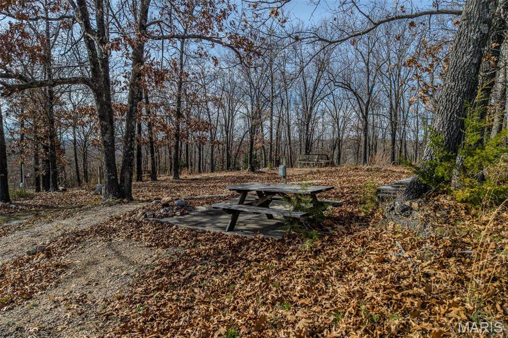 LEBANON - Commercial Sale