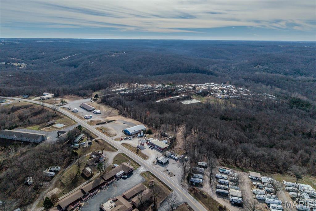 LEBANON - Commercial Sale