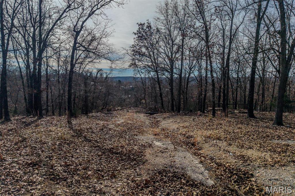 LEBANON - Commercial Sale